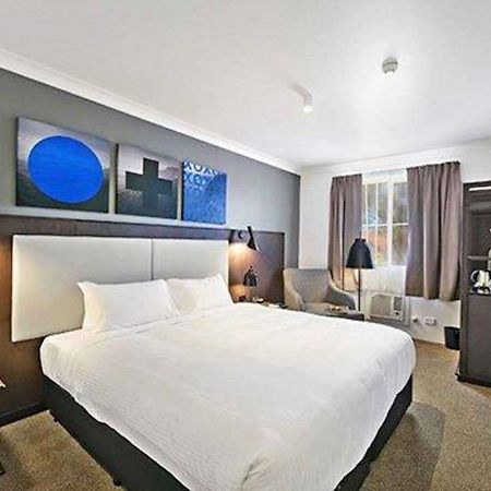 Silkari Urban Cks Sydney Airport Hotel Wolli Creek Номер фото